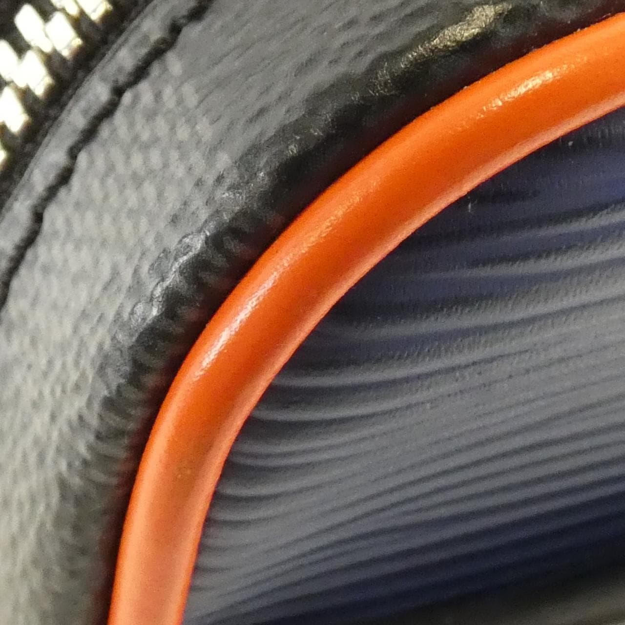 ルイヴィトン エピ+ダミエ グラフィット ダヌーブ スリム M51460 ショルダーバッグ