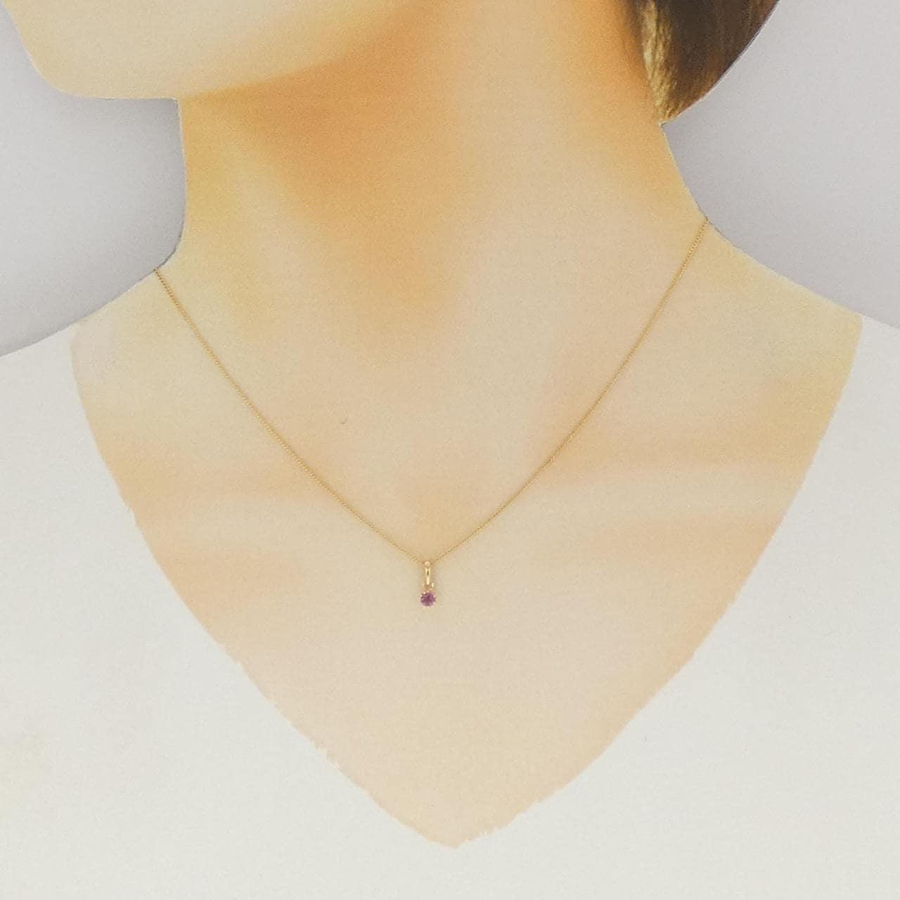 4゜C ガーネット ネックレス