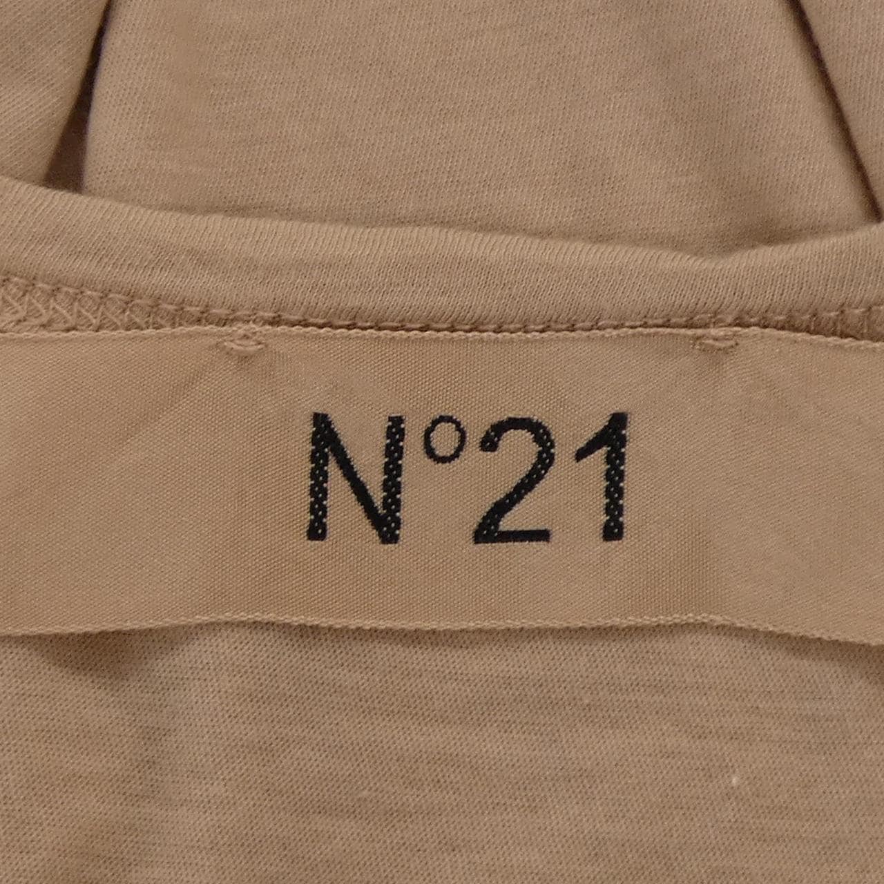 ヌメロヴェントゥーノ N°21 P18EN2S F0644203 Tシャツ