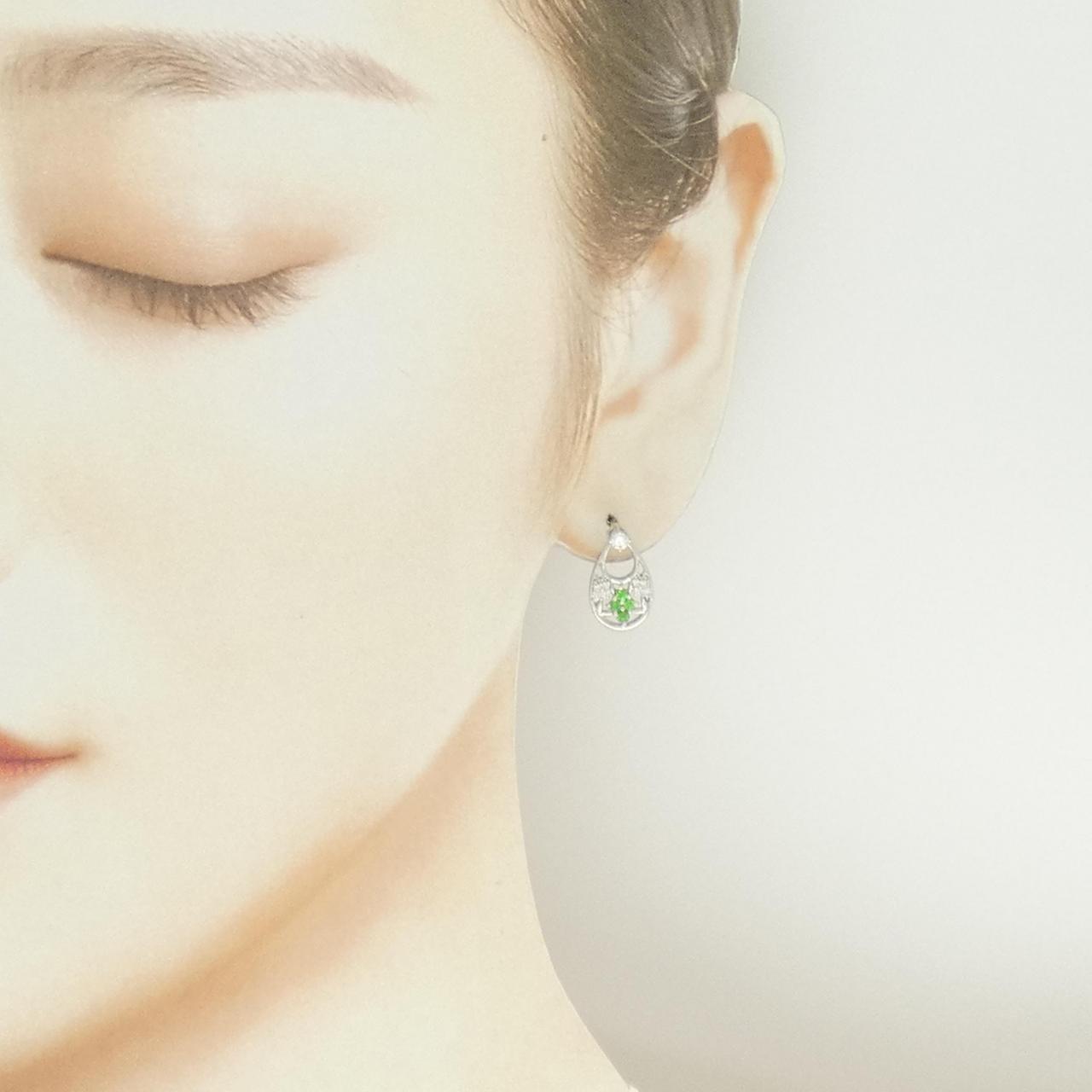 PT900 フラワー デマントイドガーネット ピアス 0.22CT