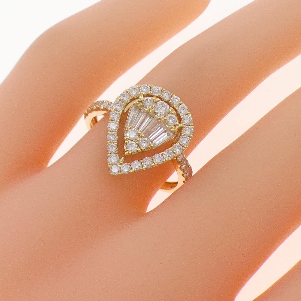 K18YG ダイヤモンド リング 1.00CT