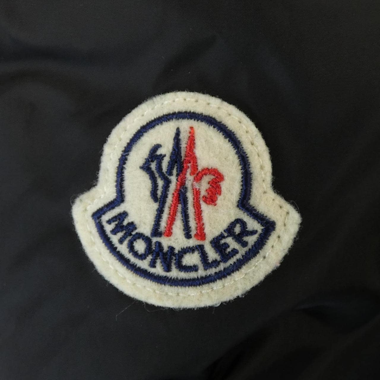 モンクレール MONCLER DOMBES ダウンコート