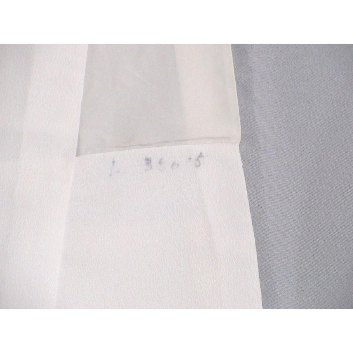 留袖　友禅金彩加工　刺繍入り　丸に橘　身丈Ｓ寸　身幅２Ｌ寸