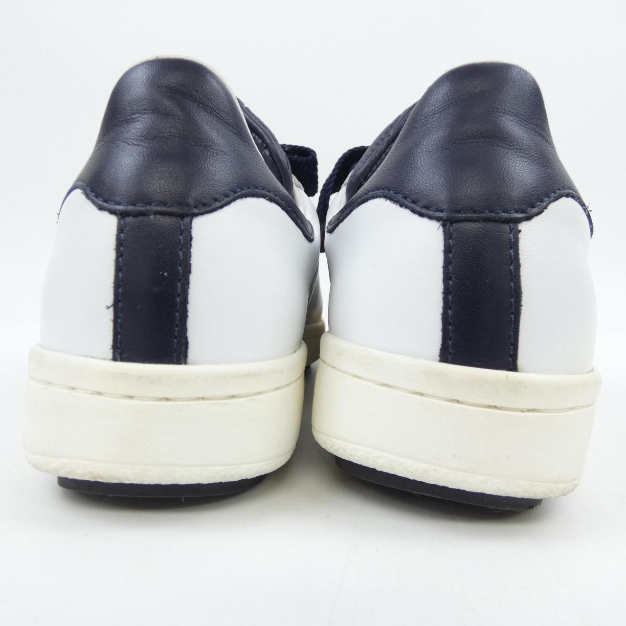 MONCLER MONCLER B2 09A 2021400 鞋款