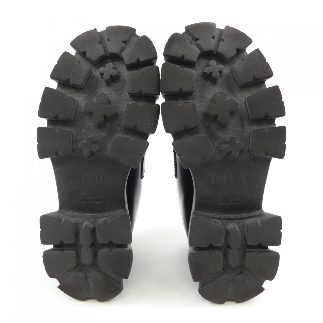 プラダ PRADA モノリス ローファー トライアングルロゴ 1D649M シューズ