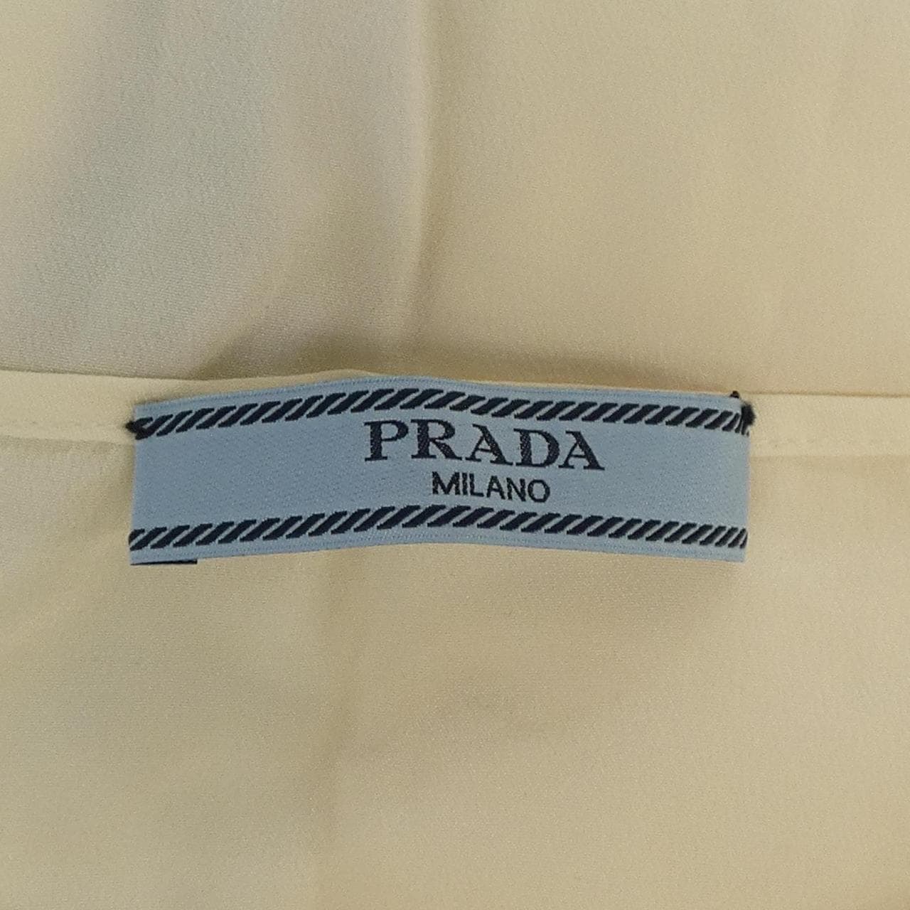 プラダ PRADA トップス