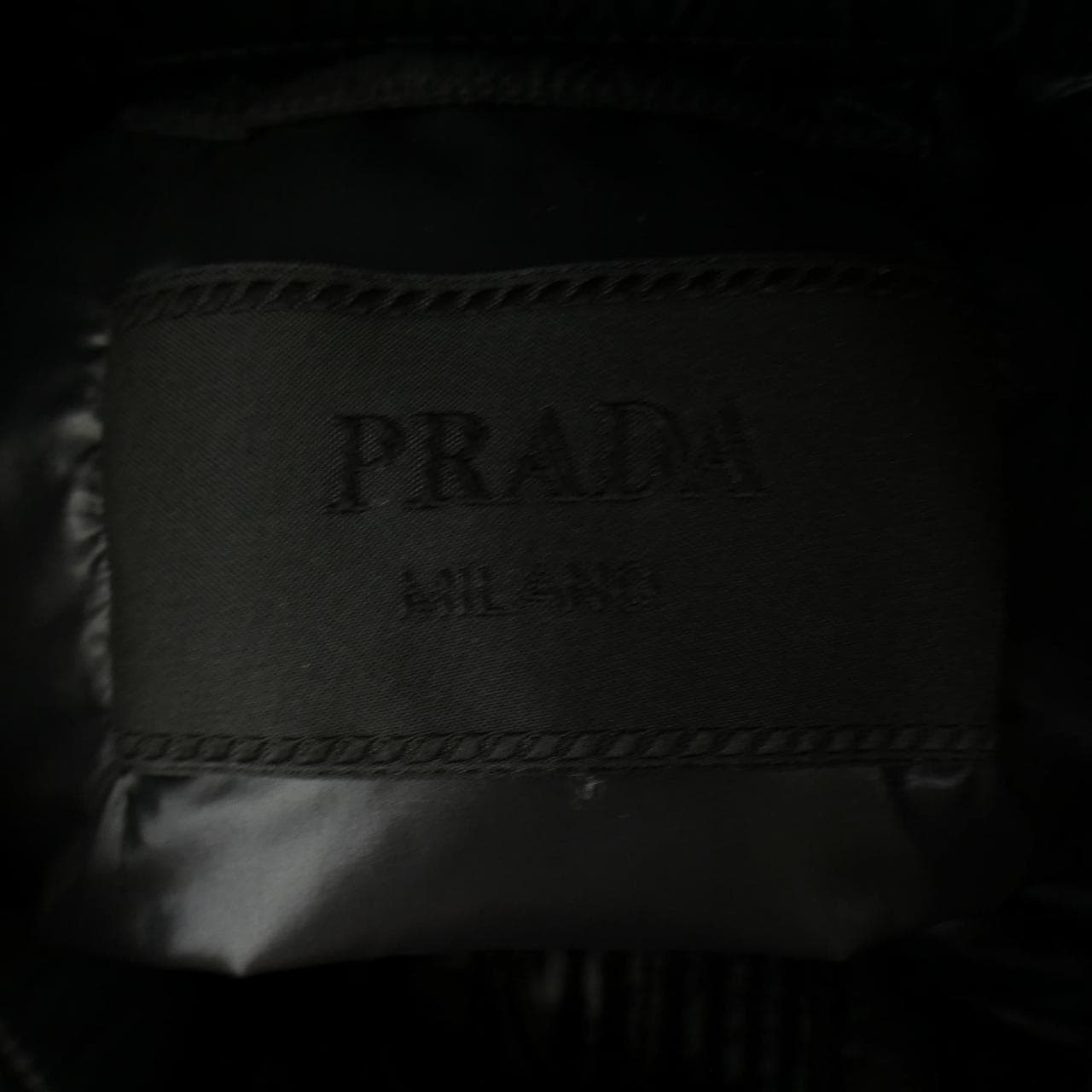 プラダ PRADA SGB608 R142 AR0 ダウンジャケット
