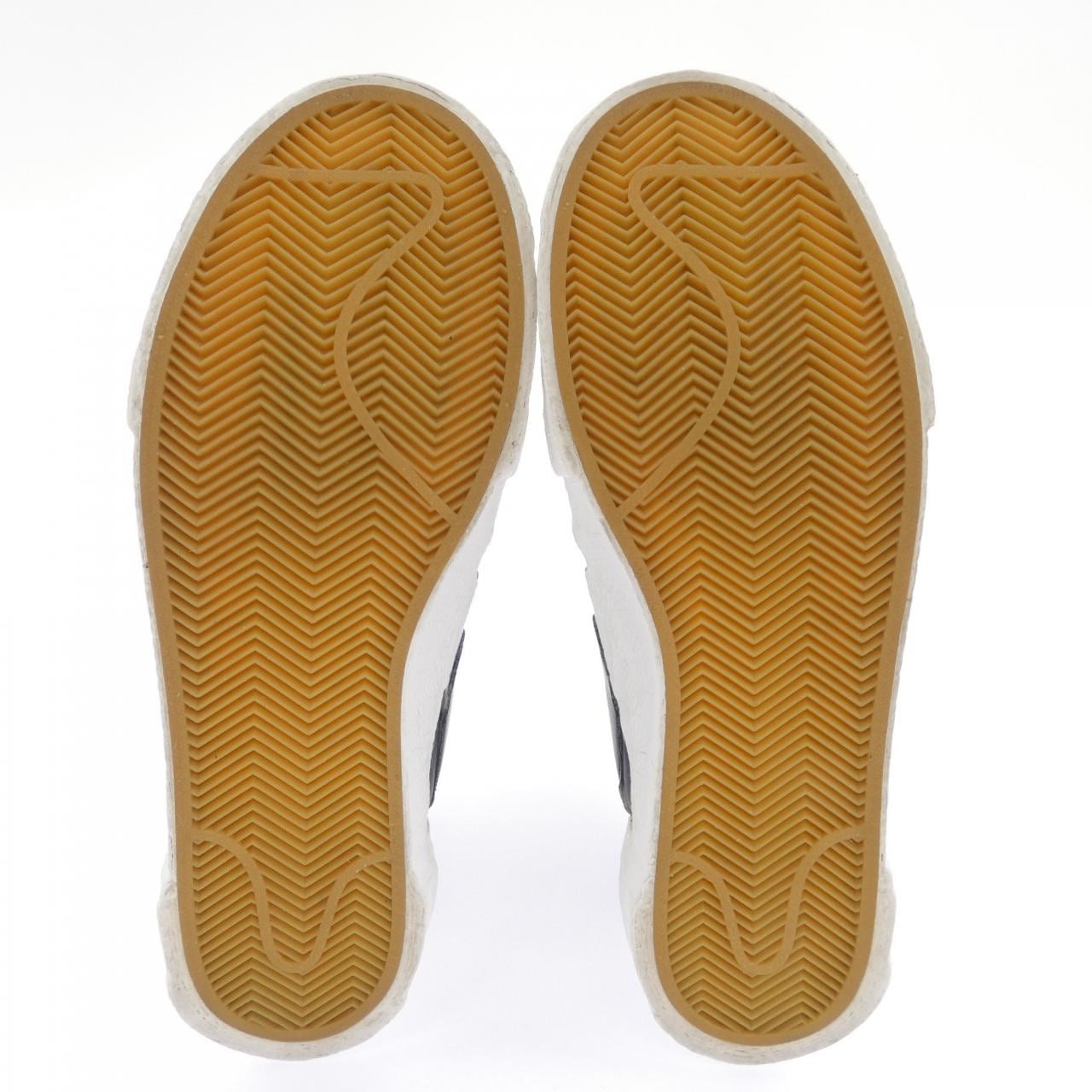 ナイキ NIKE BV0072-002 スニーカー