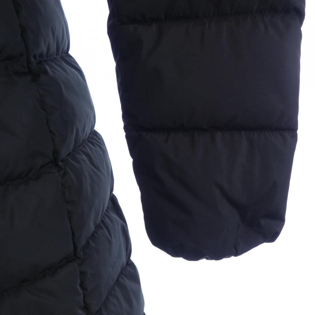 モンクレール MONCLER TALEVE ダウンコート