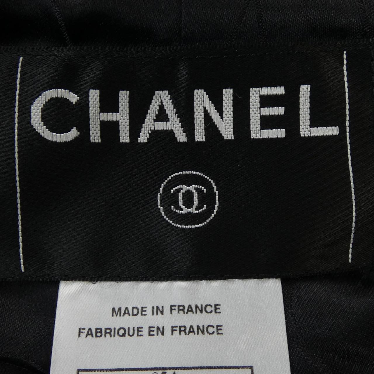 【ヴィンテージ】シャネル CHANEL P26746V17014 05A. ノーカラージャケット