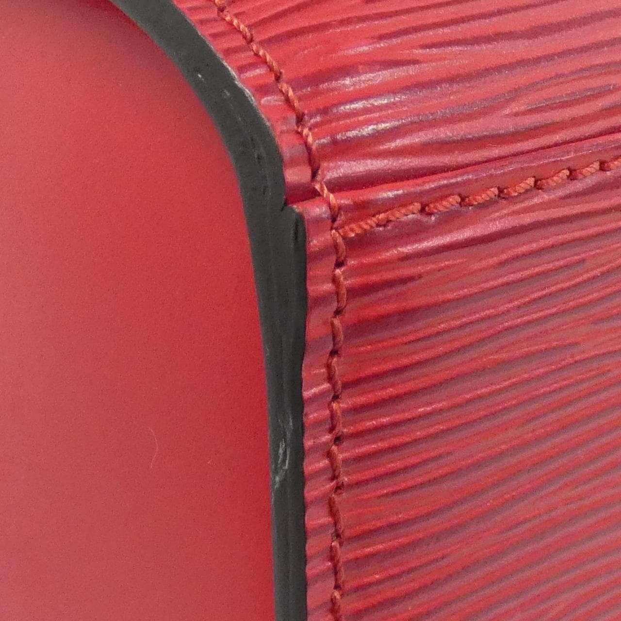 ルイヴィトン エピ ポンヌフ M52057 バッグ