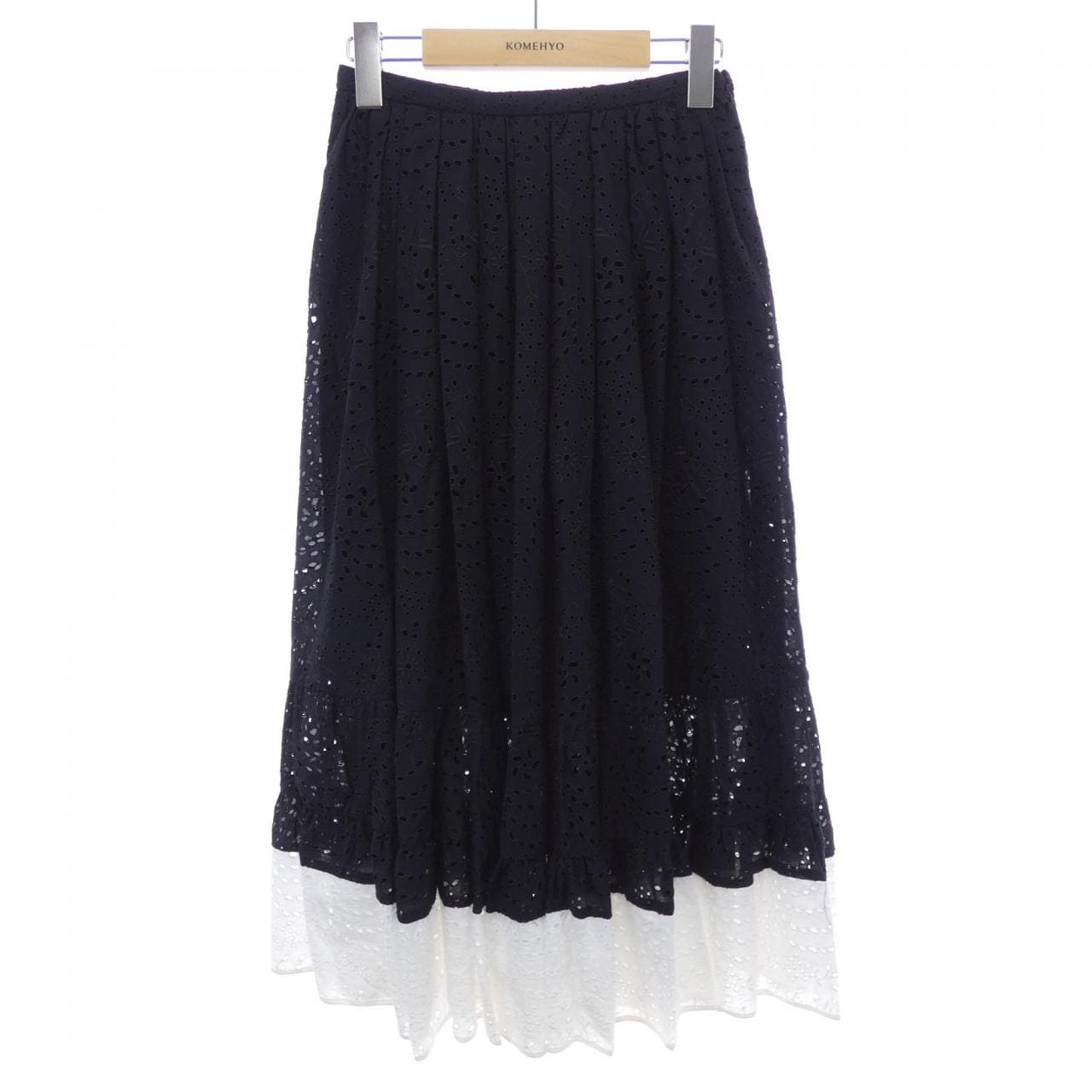 ヌメロヴェントゥーノ N°21 スカート