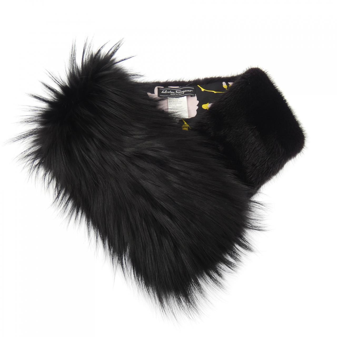 サルヴァトーレフェラガモ SALVATORE FERRAGAMO MUFFLER