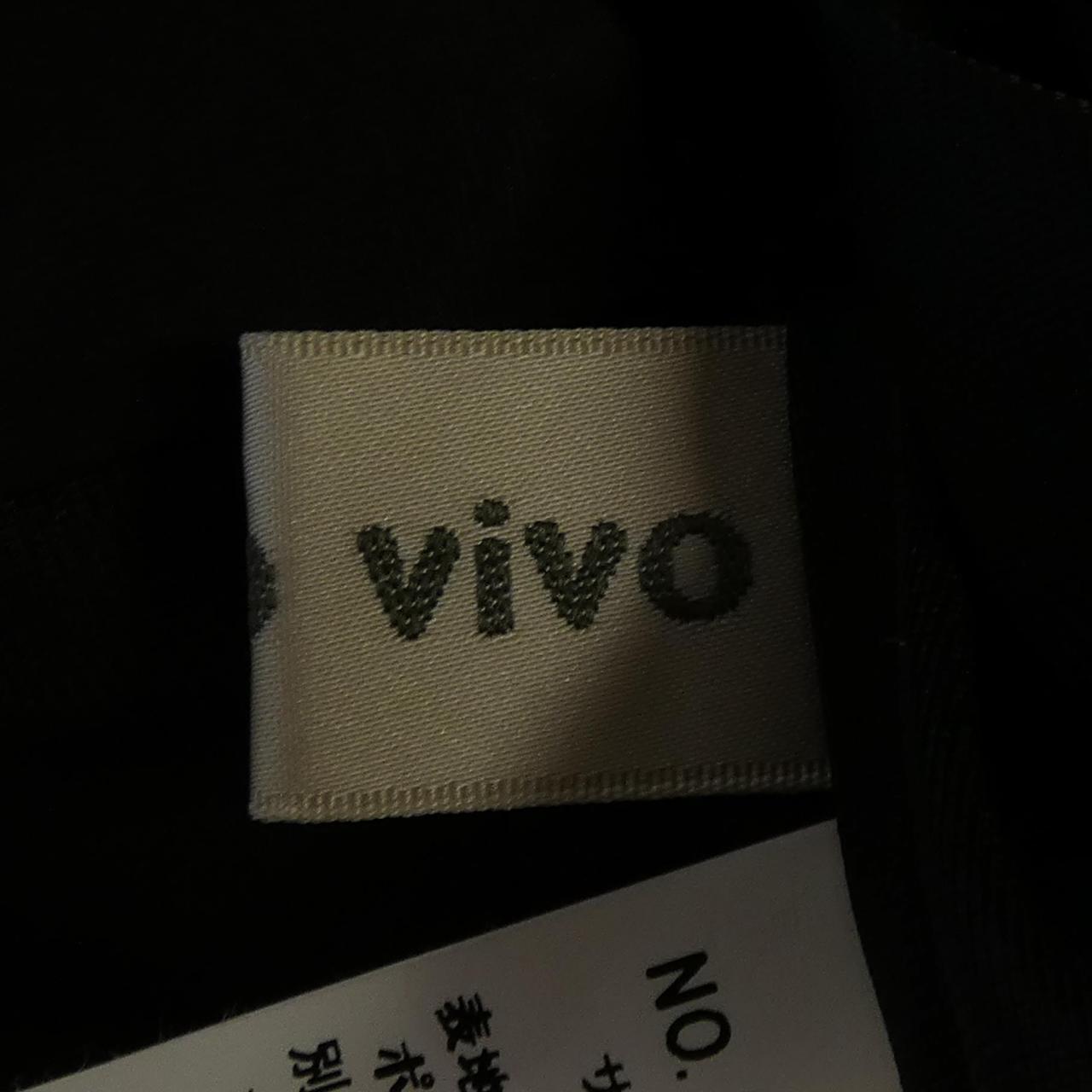 ROSSOVIVO ダウンコート