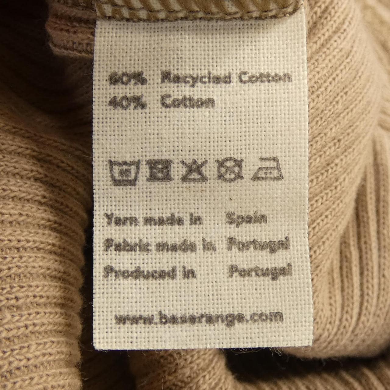 BASERANGE トップス