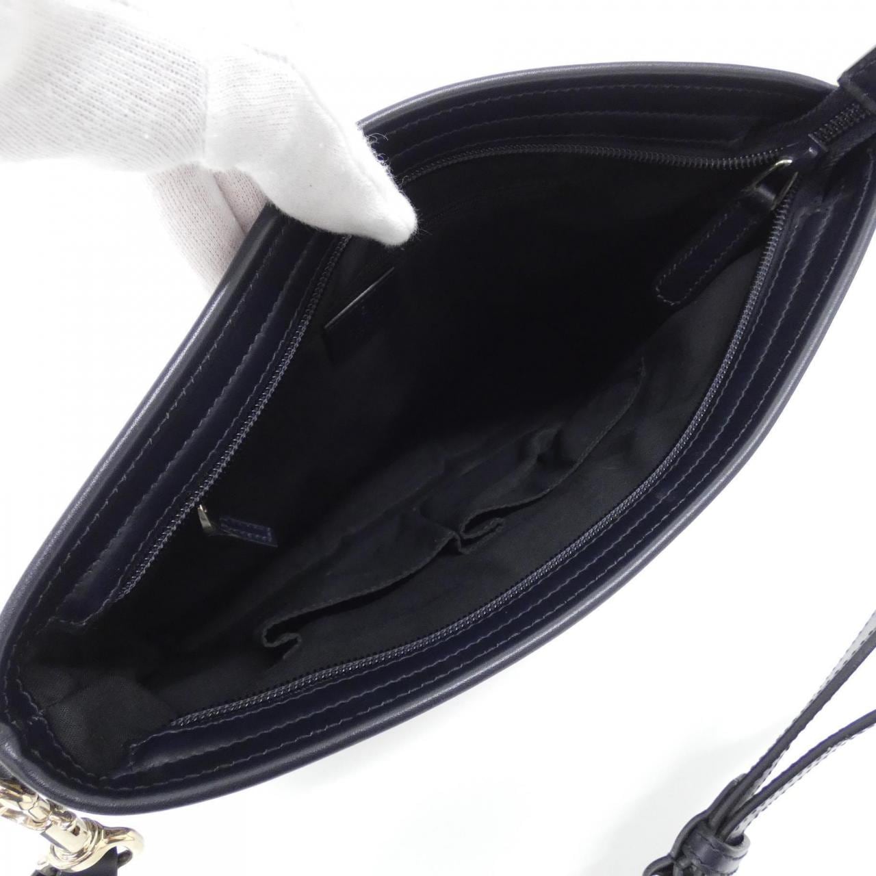 グッチ 388926 KY9PZ ショルダーバッグ