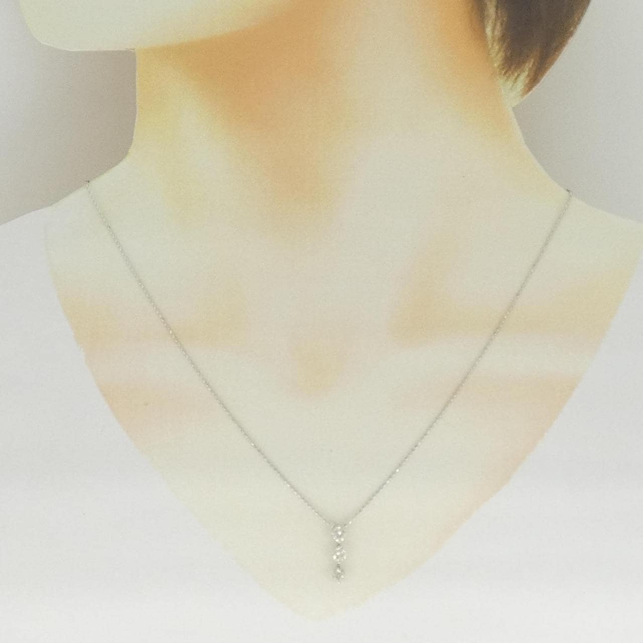 K18WG スリーストーン ダイヤモンド ネックレス 0.50CT