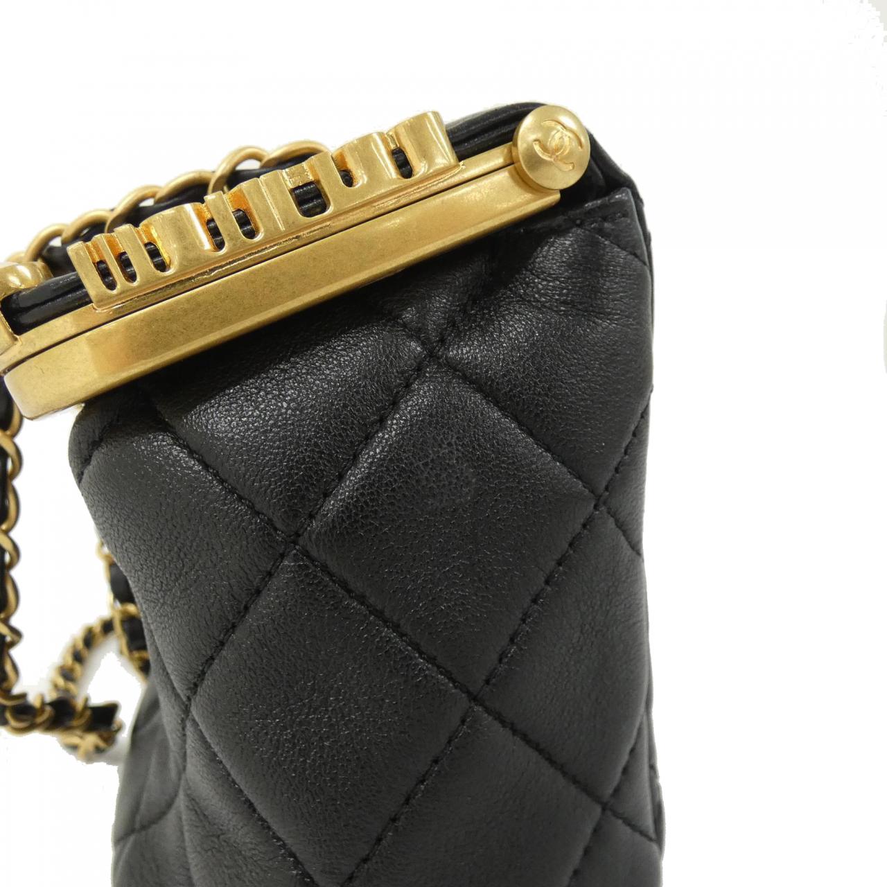 CHANEL AS3732 单肩包