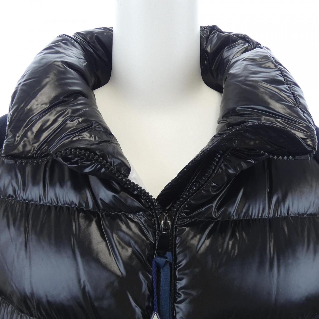 モンクレール MONCLER CELEPINE ダウンジャケット