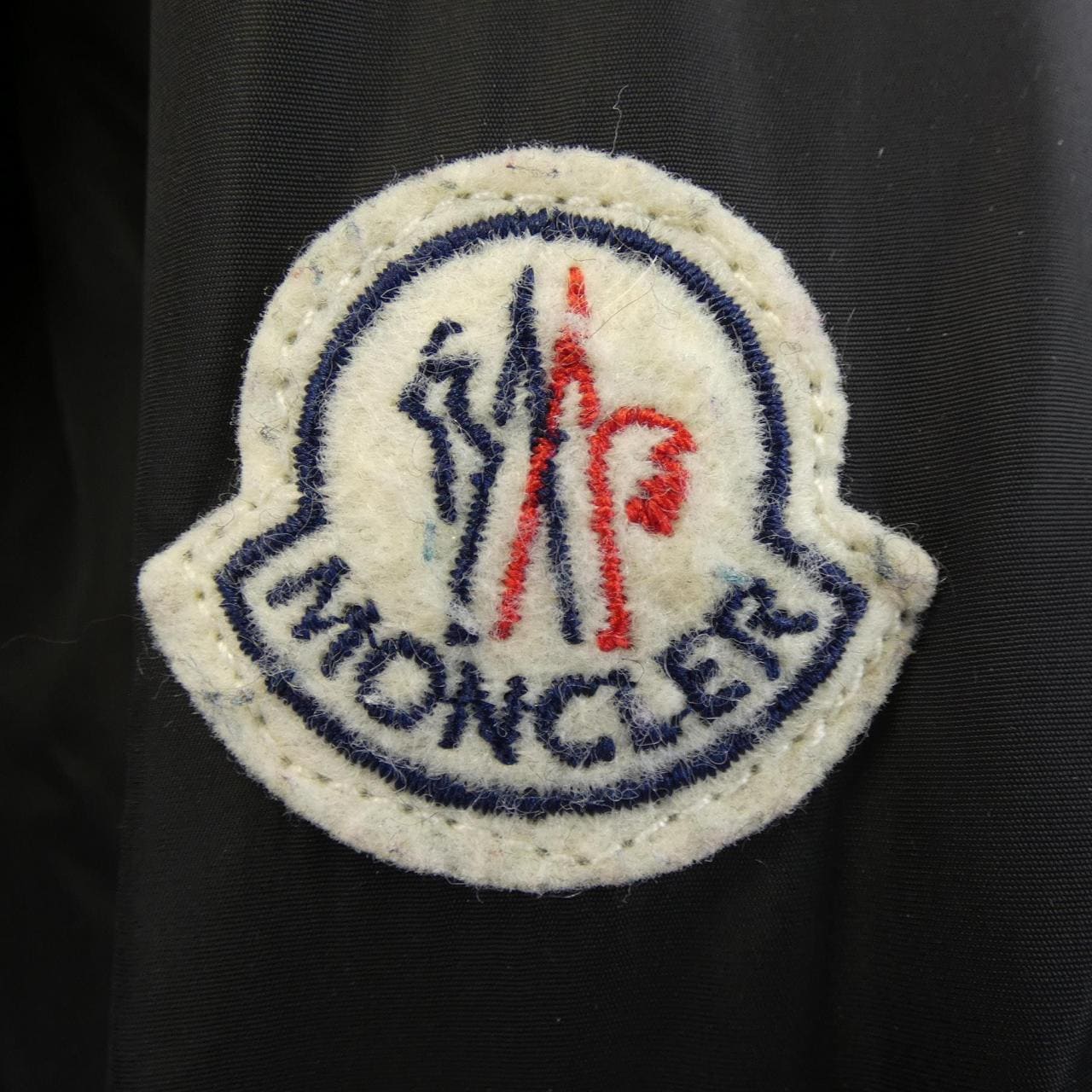 モンクレール MONCLER CYROSELLE ダウンコート