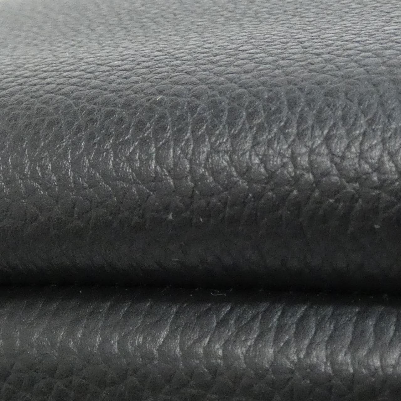 ロエベ ミリタリー メッセンジャー B553A72X22 ショルダーバッグ