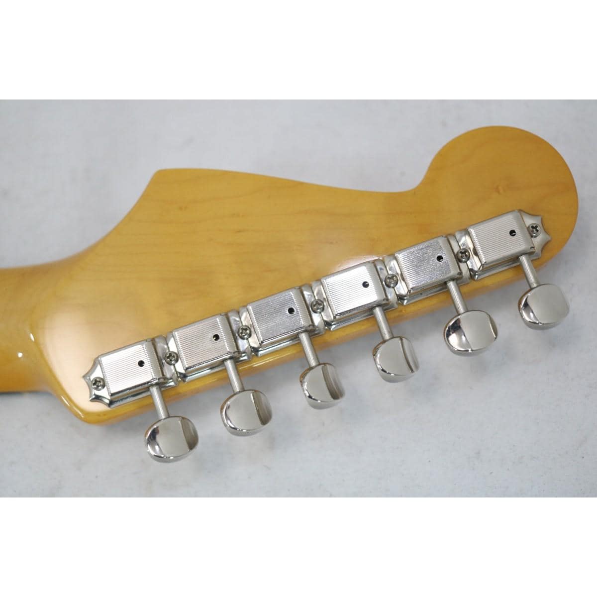 FENDER JAPAN ST62-66US