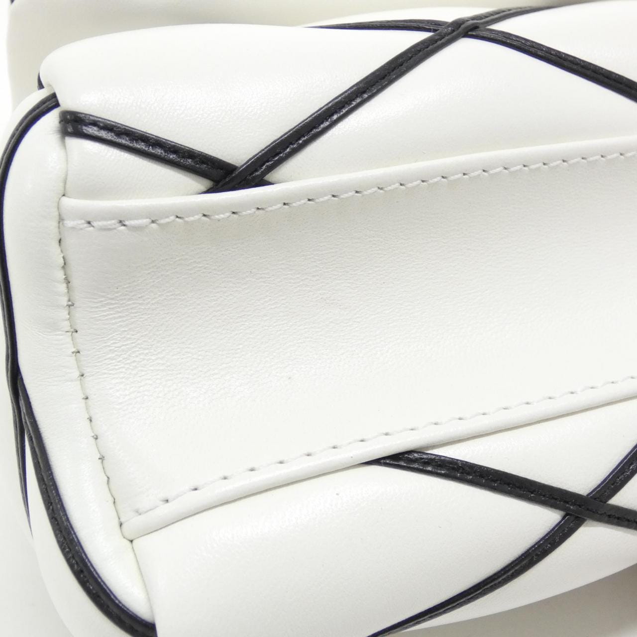 LOUIS VUITTON GO-14 MM M22890 Shoulder Bag