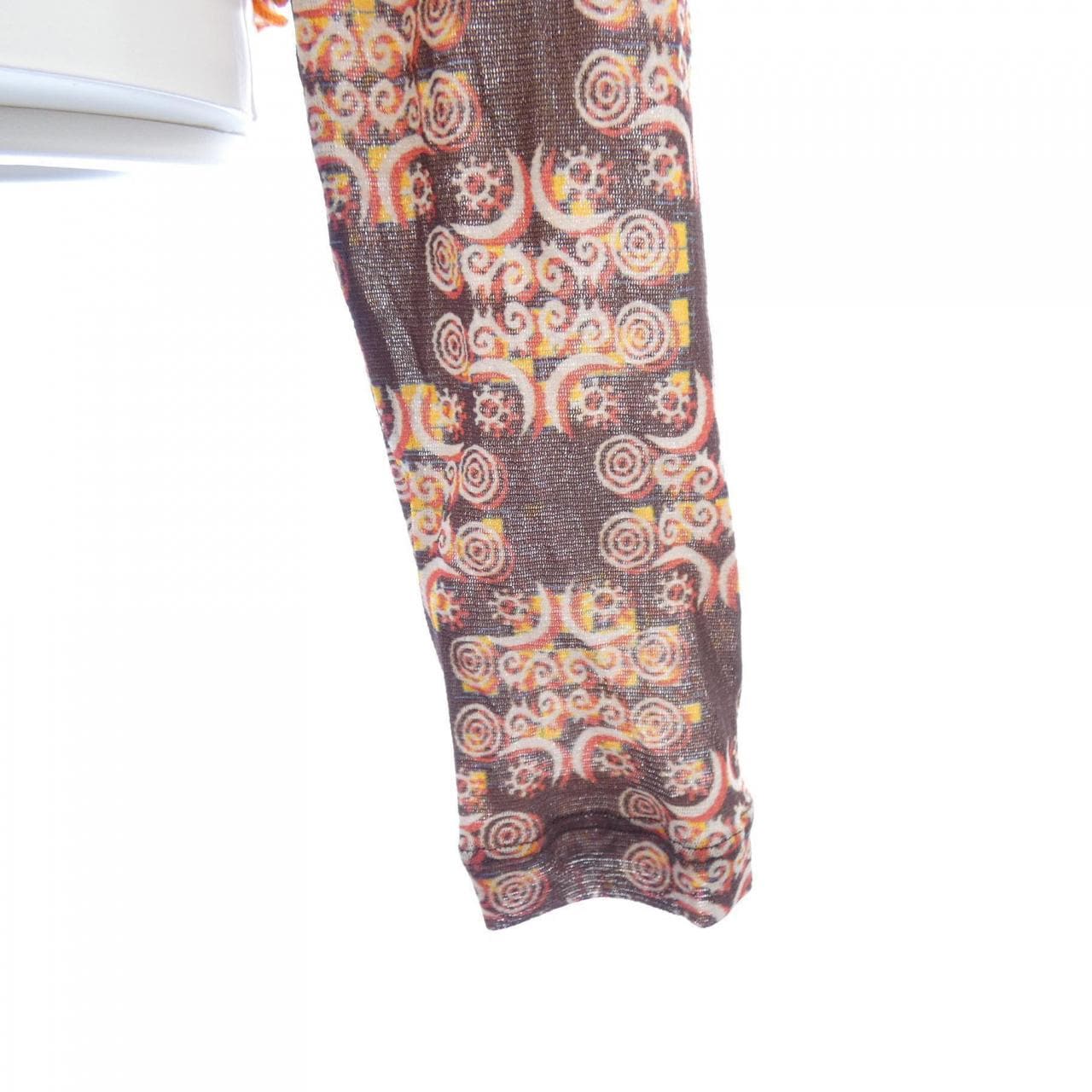 ヴィヴィアンタム VIVIENNE TAM トップス