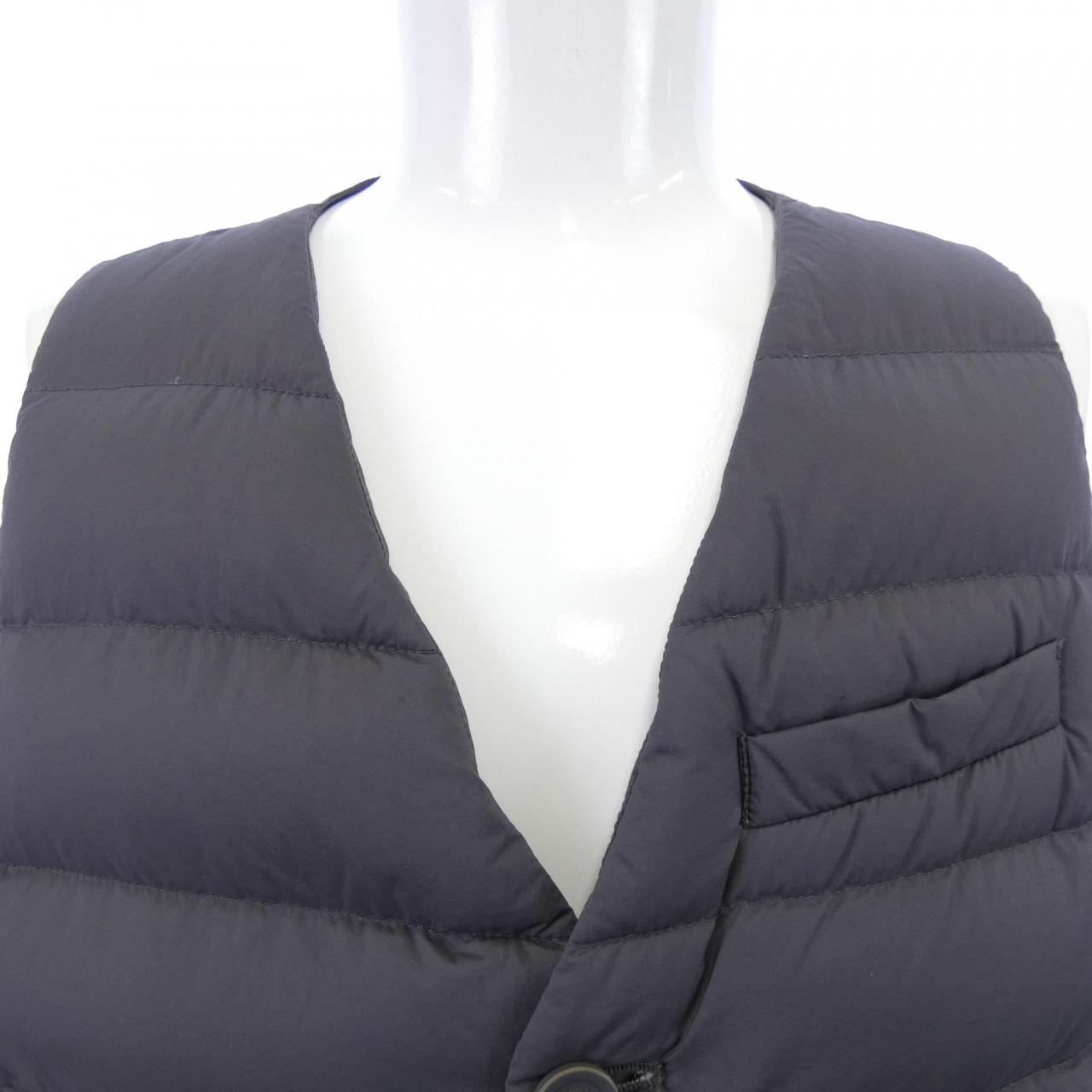 ヘルノ Herno PI002ULE ダウンベスト