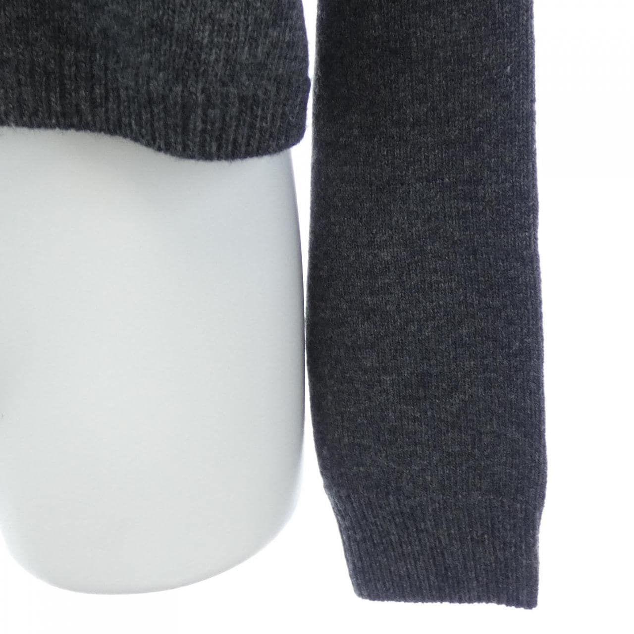 ミュウミュウ MIU MIU MIU MIU ロゴ DNA02T SOOO 13WS カーディガン