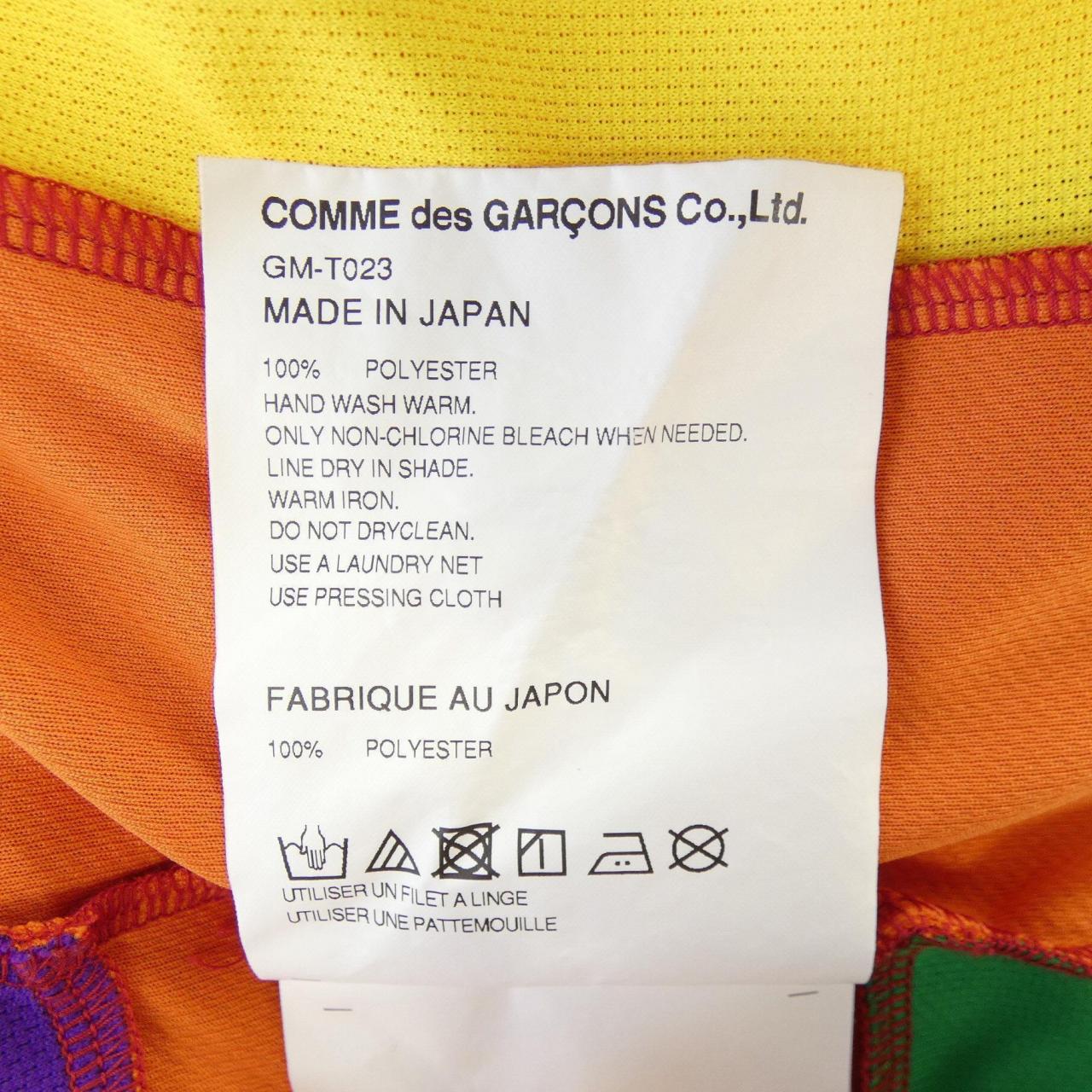 コムデギャルソン COMME des GARCONS GM-T032 トップス