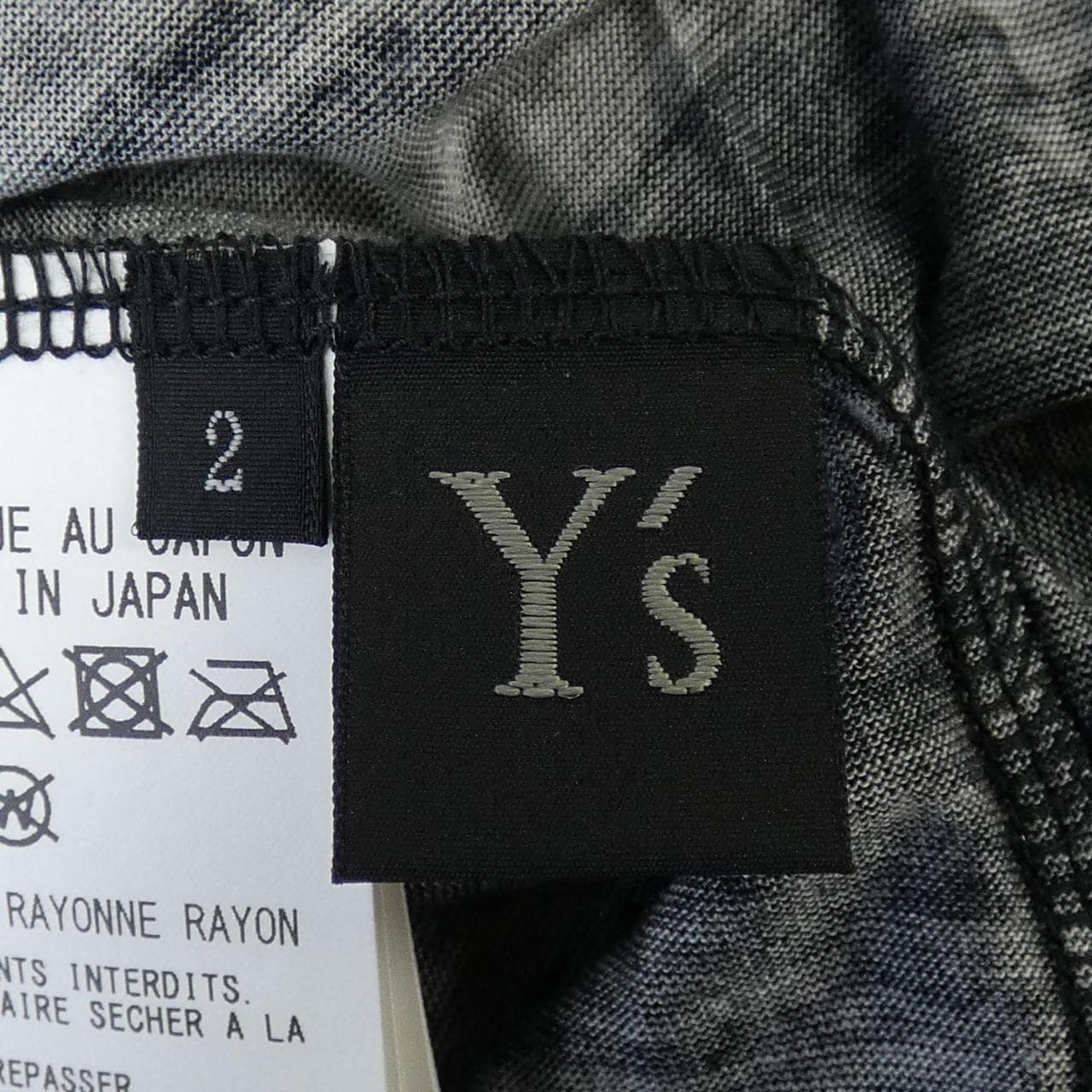 ワイズ Y's トップス