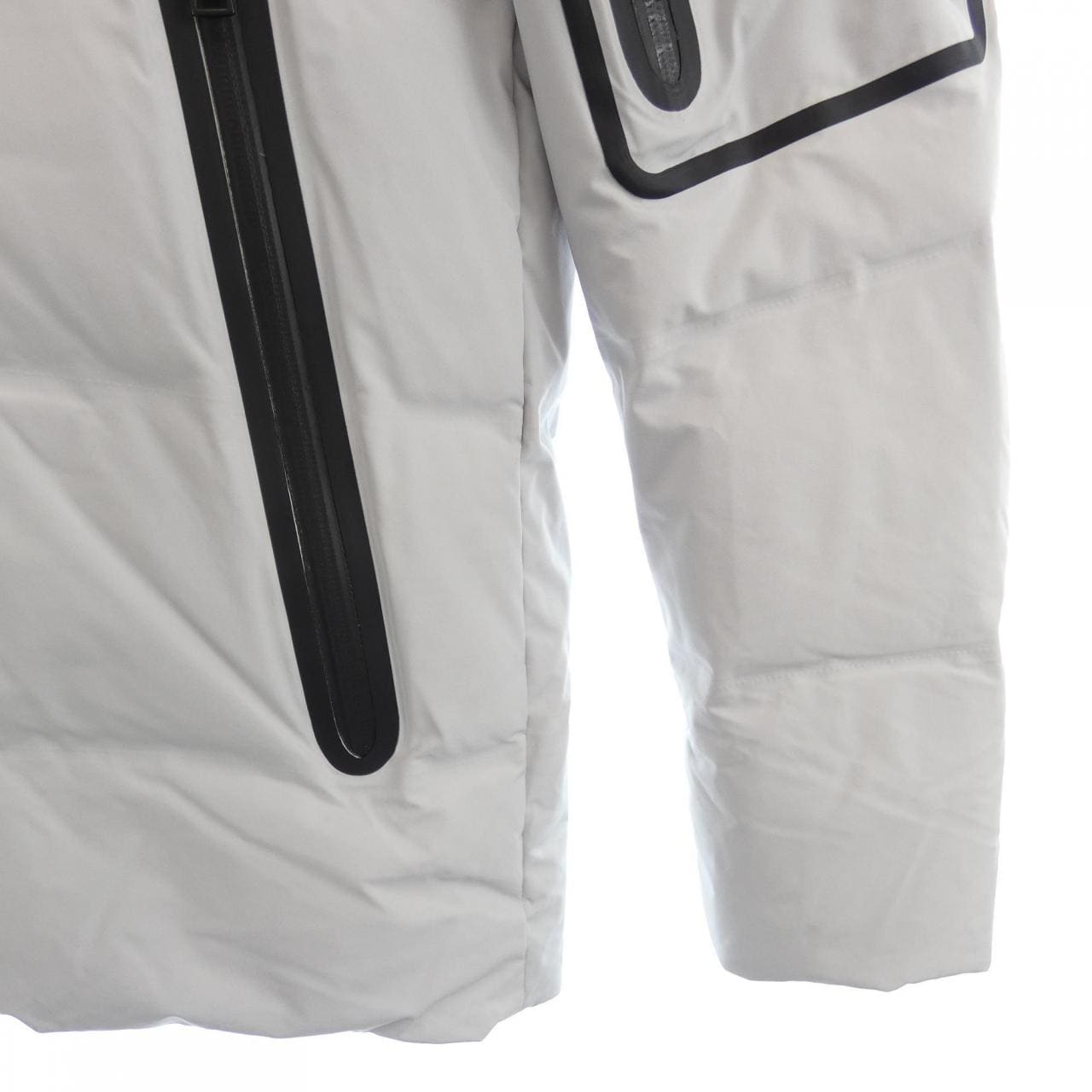 ブラックレーベルクレストブリッジ BLACK LABEL CRESTBRI ダウンジャケット