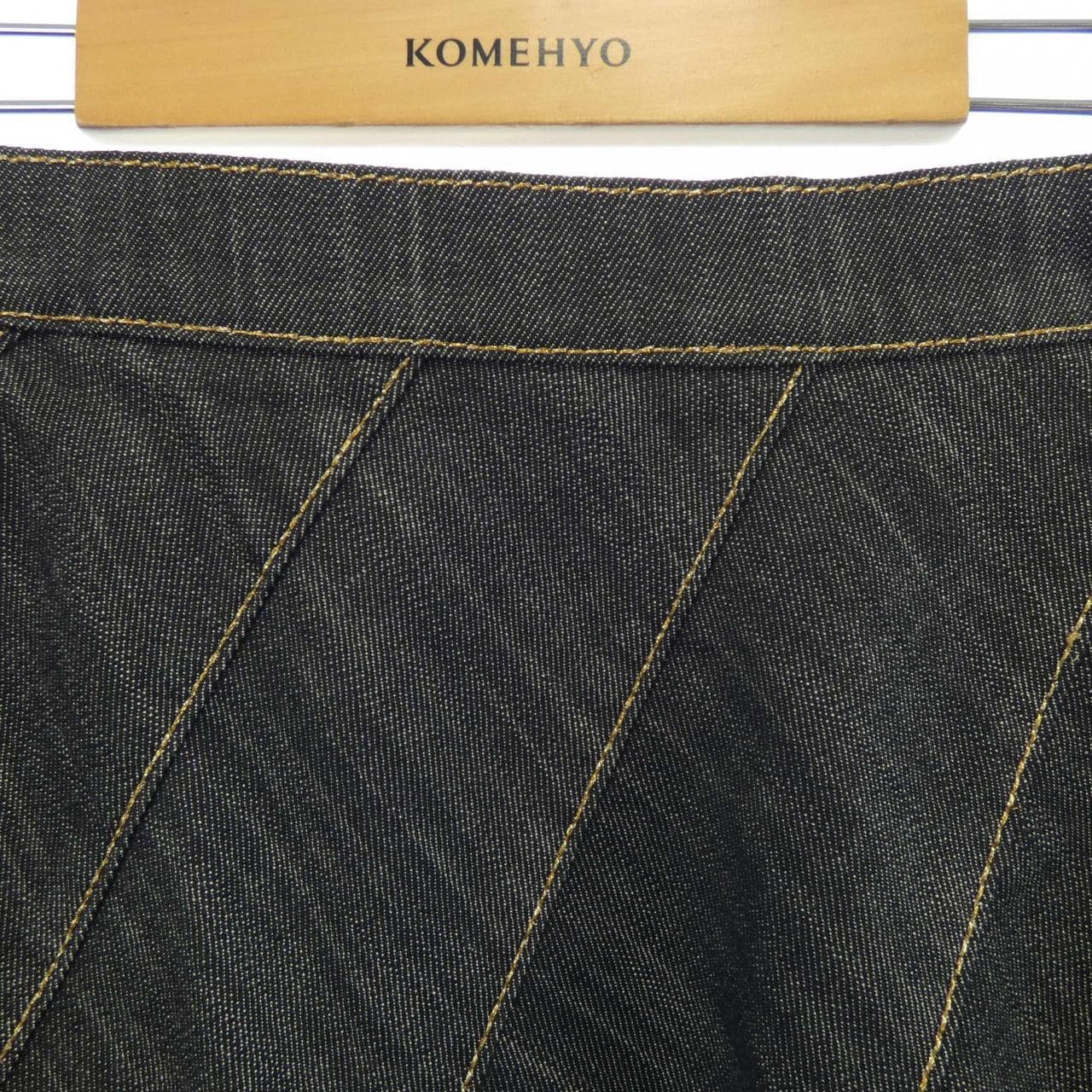 ヴィヴィアンウェストウッド Vivienne Westwood 357-03-21033 スカート