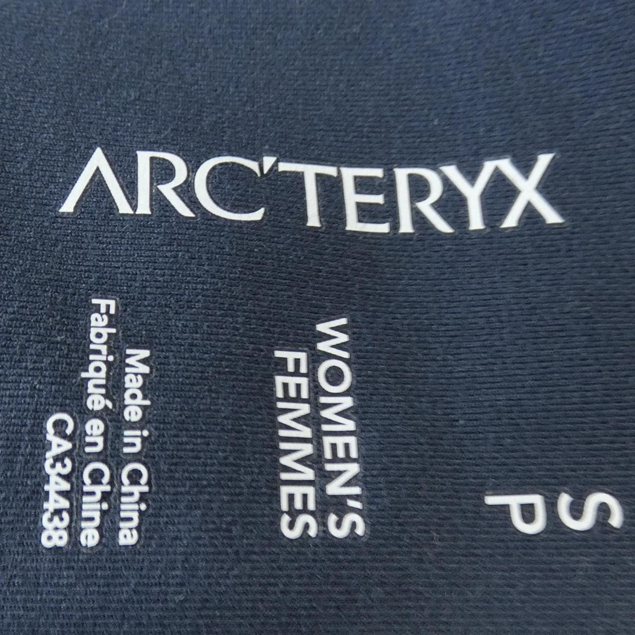 アークテリクス ARC'TERYX 15377 ブルゾン