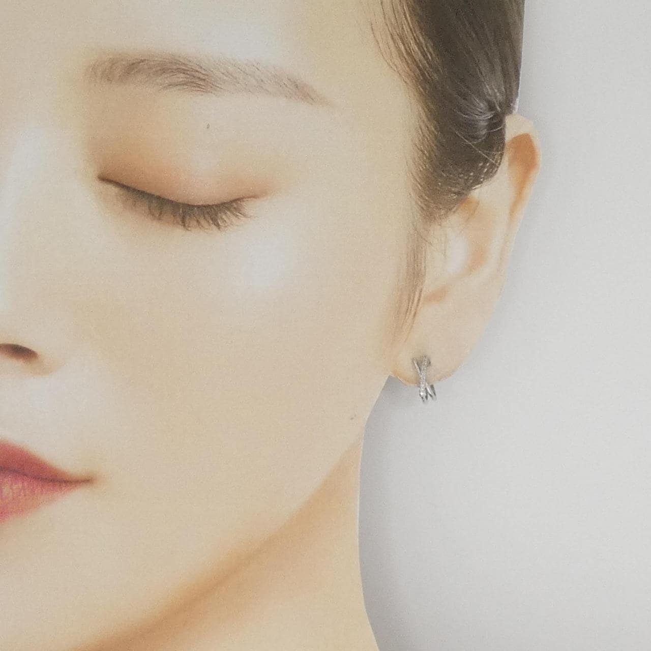 K18WG ダイヤモンド ピアス 0.10CT