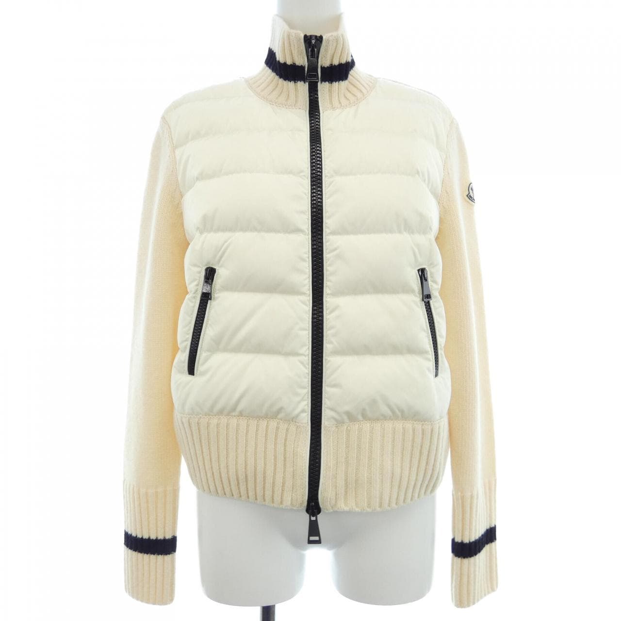 モンクレール MONCLER ダウンジャケット