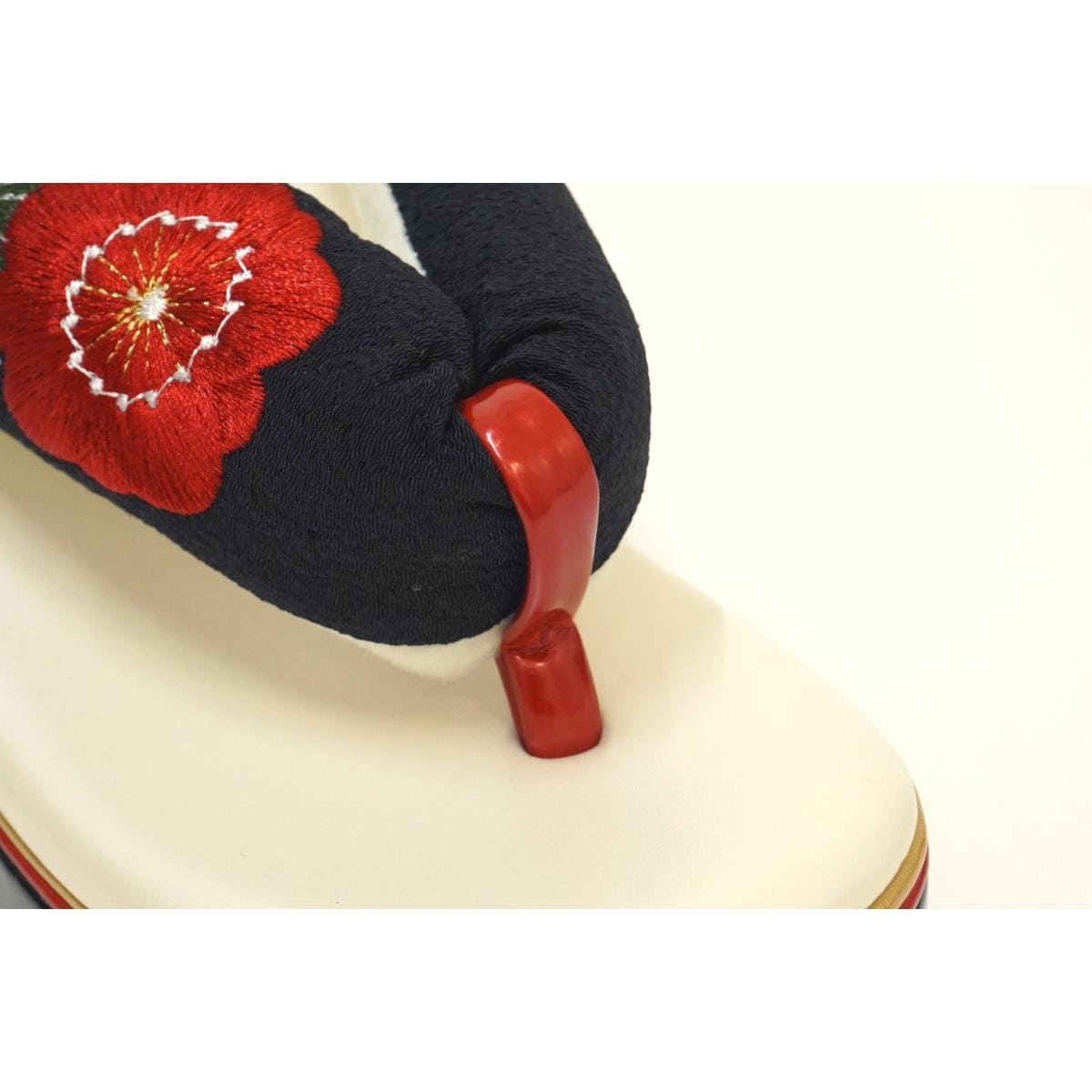 【新品】女草履　松竹梅　Ｆサイズ