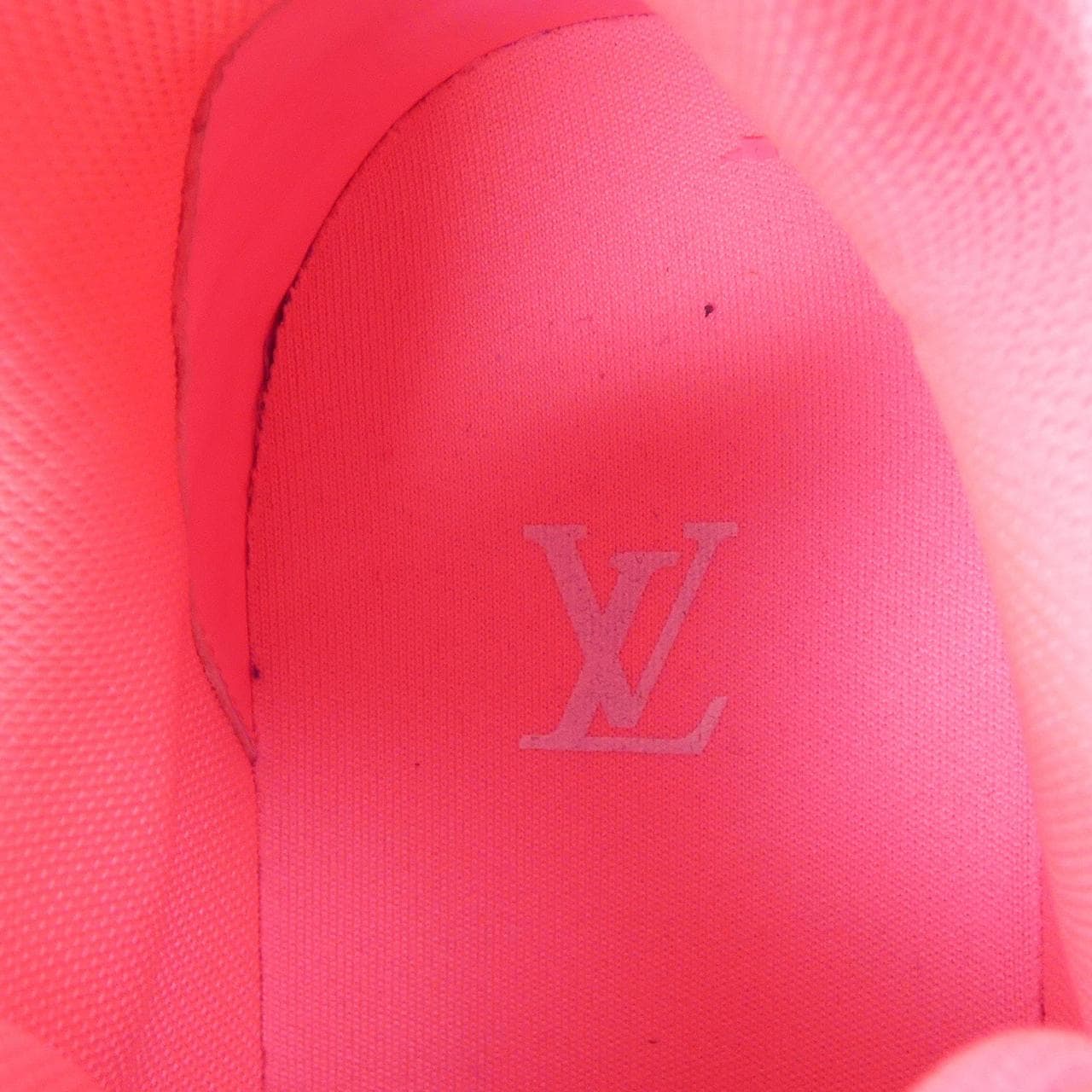 ルイヴィトン LOUIS VUITTON スニーカー