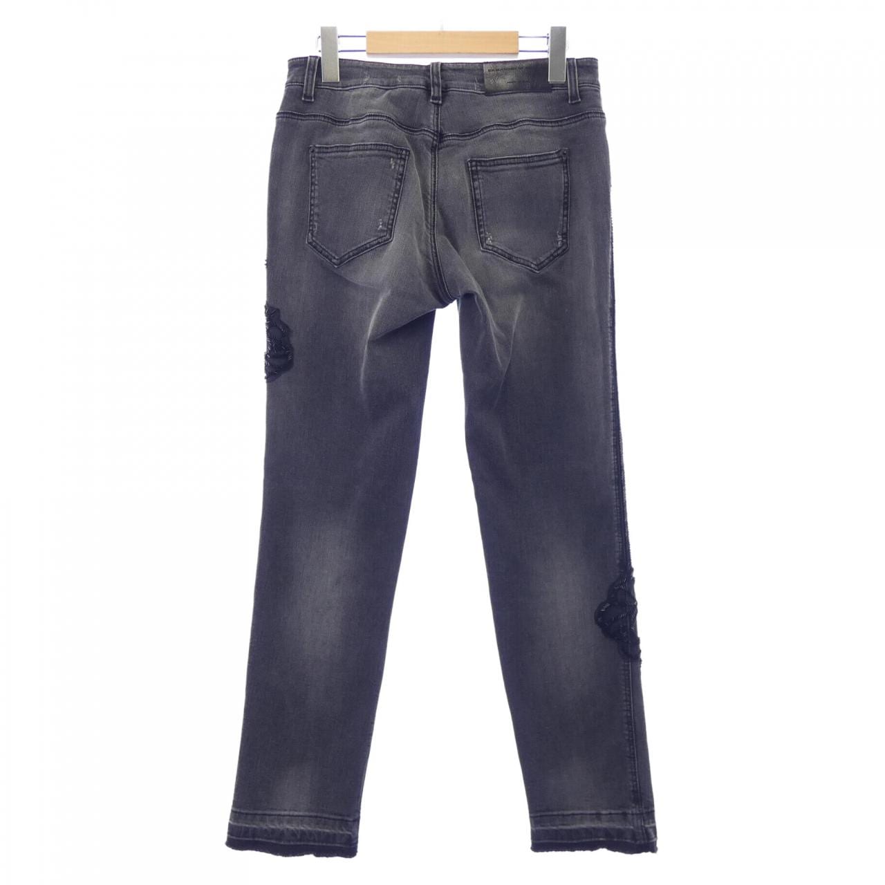 エルマンノシュエルビーノ ERMANNO SCERVINO ジーンズ