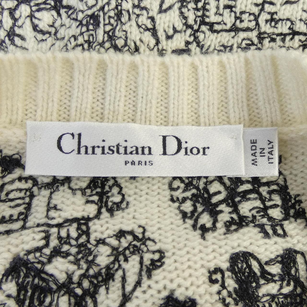 クリスチャンディオール CHRISTIAN DIOR 324S57AM001 ニット
