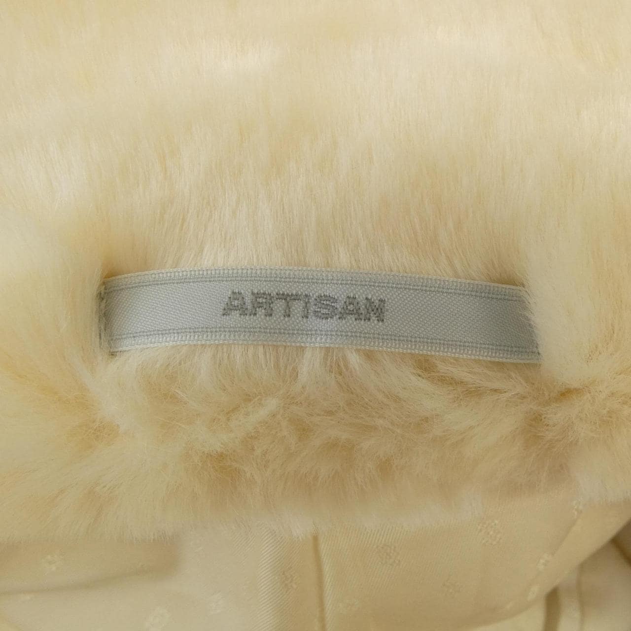 アルティザン ARTISAN コート
