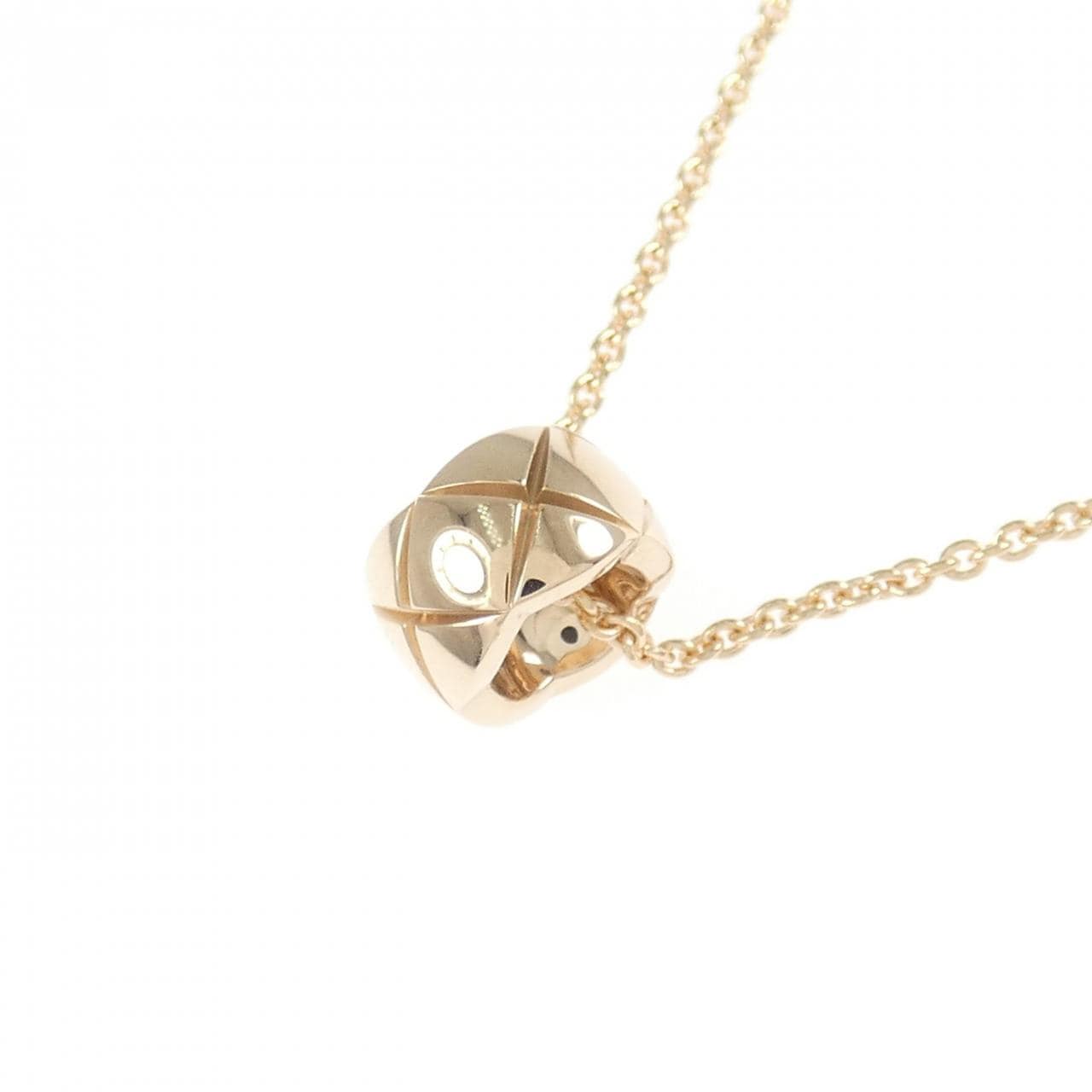 CHANEL coco crush necklace