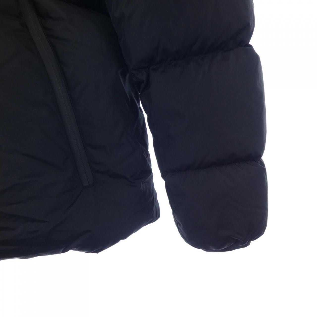 モンクレール MONCLER MONTCLA ダウンジャケット