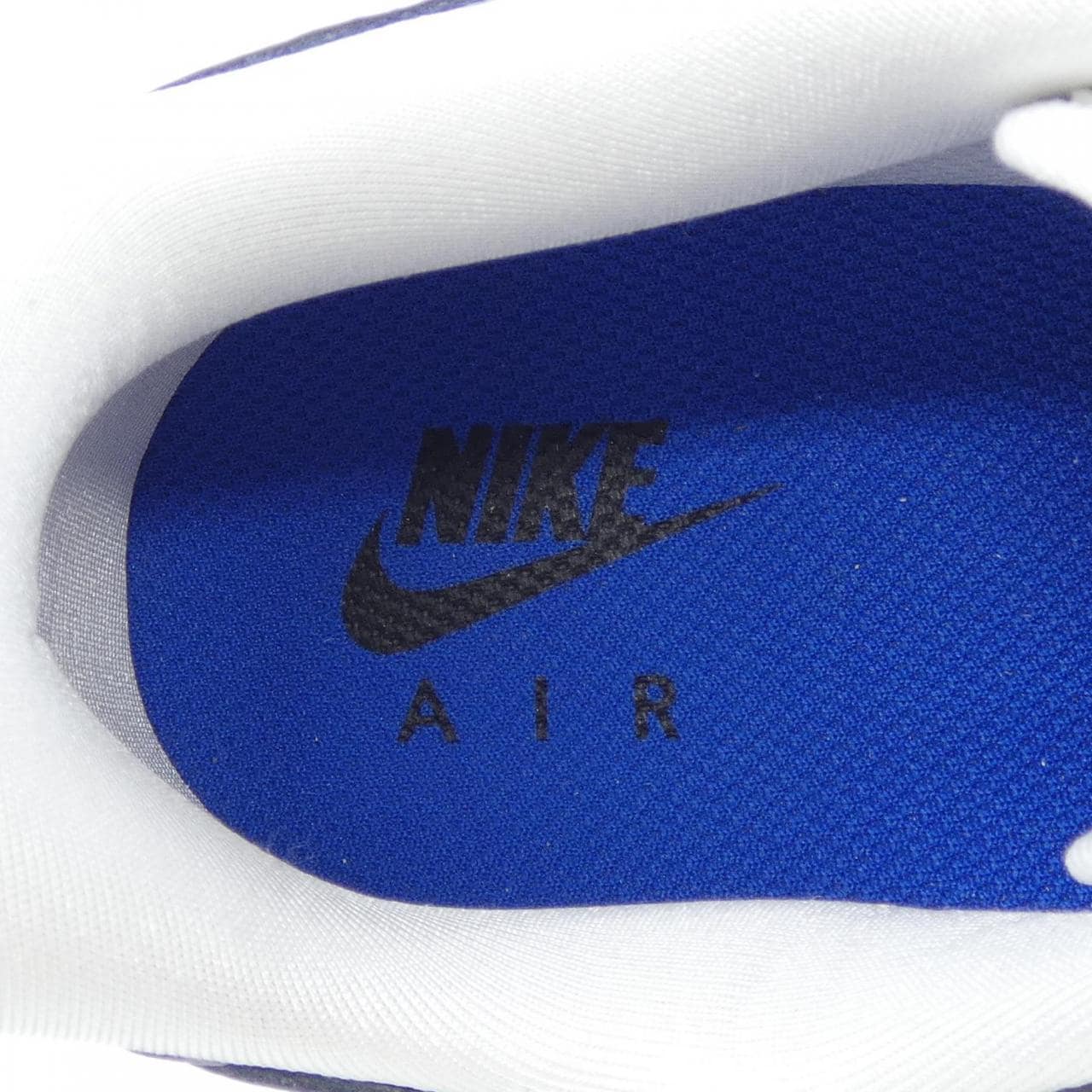 ナイキ NIKE DQ7570-400 スニーカー