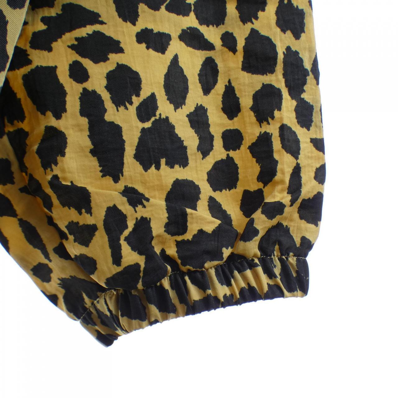 シュプリーム SUPREME Skew Hooded Nylon ジャケット