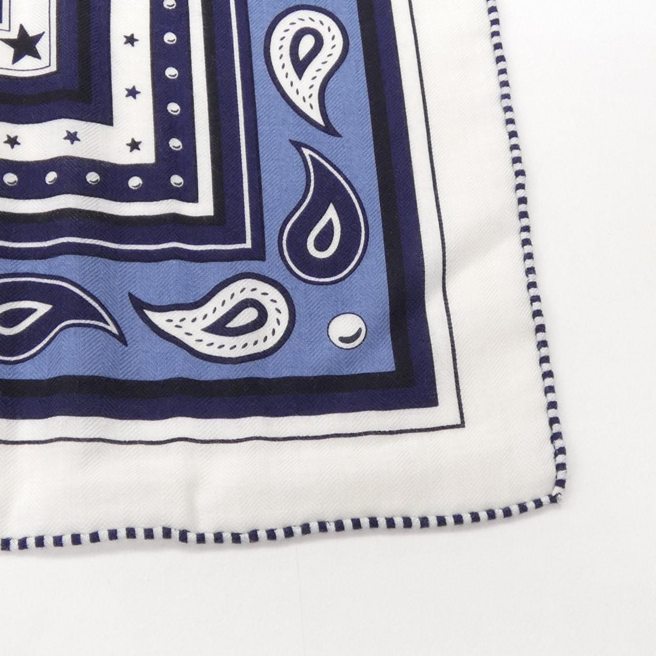 エルメス HERMES MORS A JOUETS BANDANA H244354S カレジェアン140 ショール
