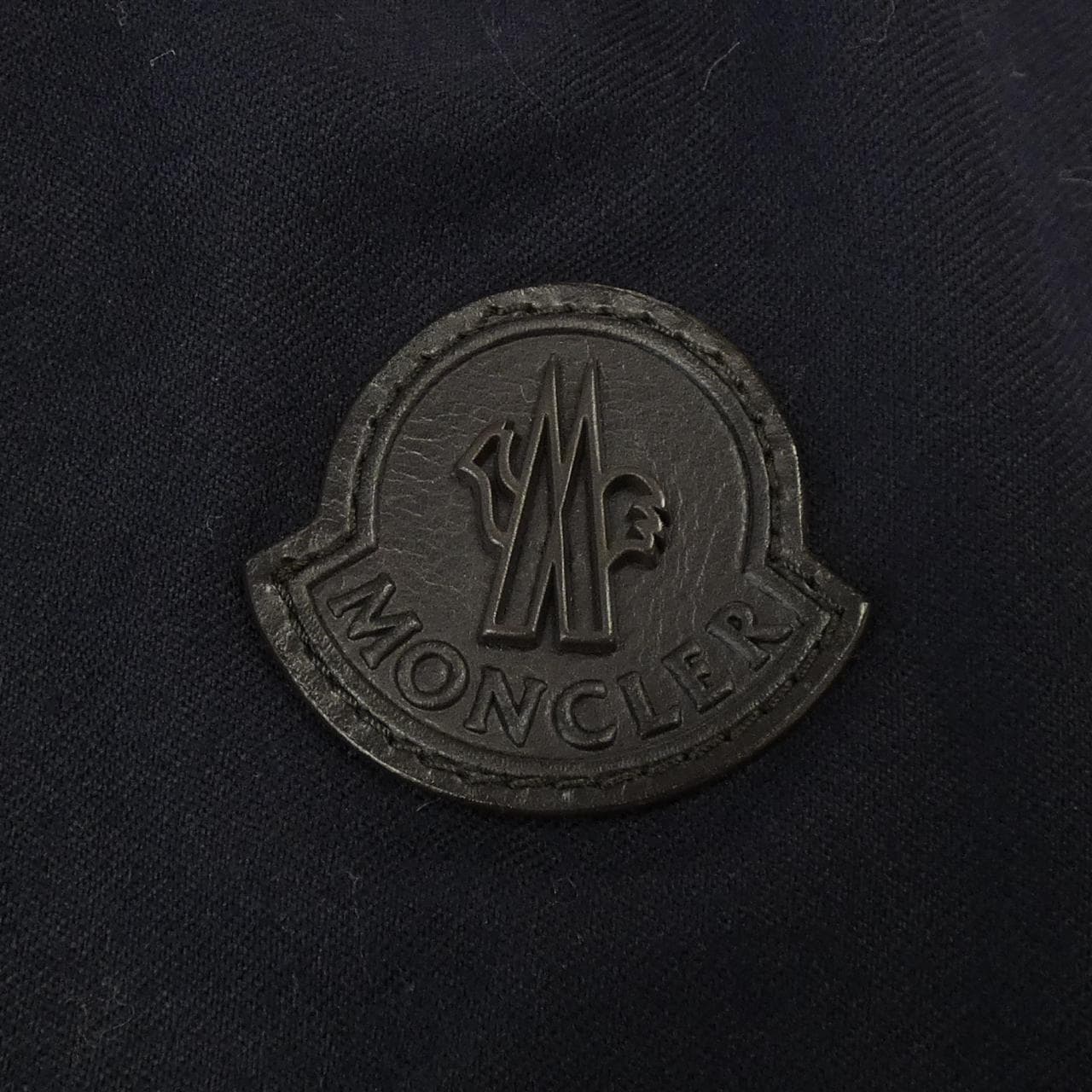 モンクレール MONCLER ダウンジャケット