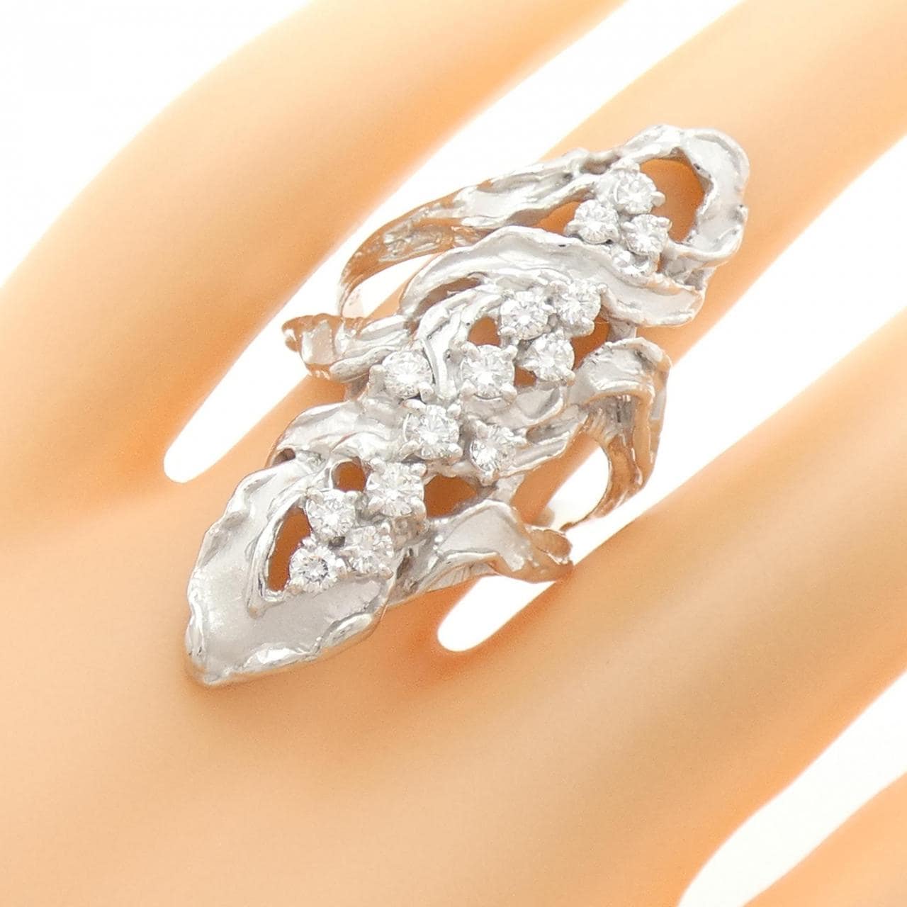 PT900 ダイヤモンド リング 0.72CT