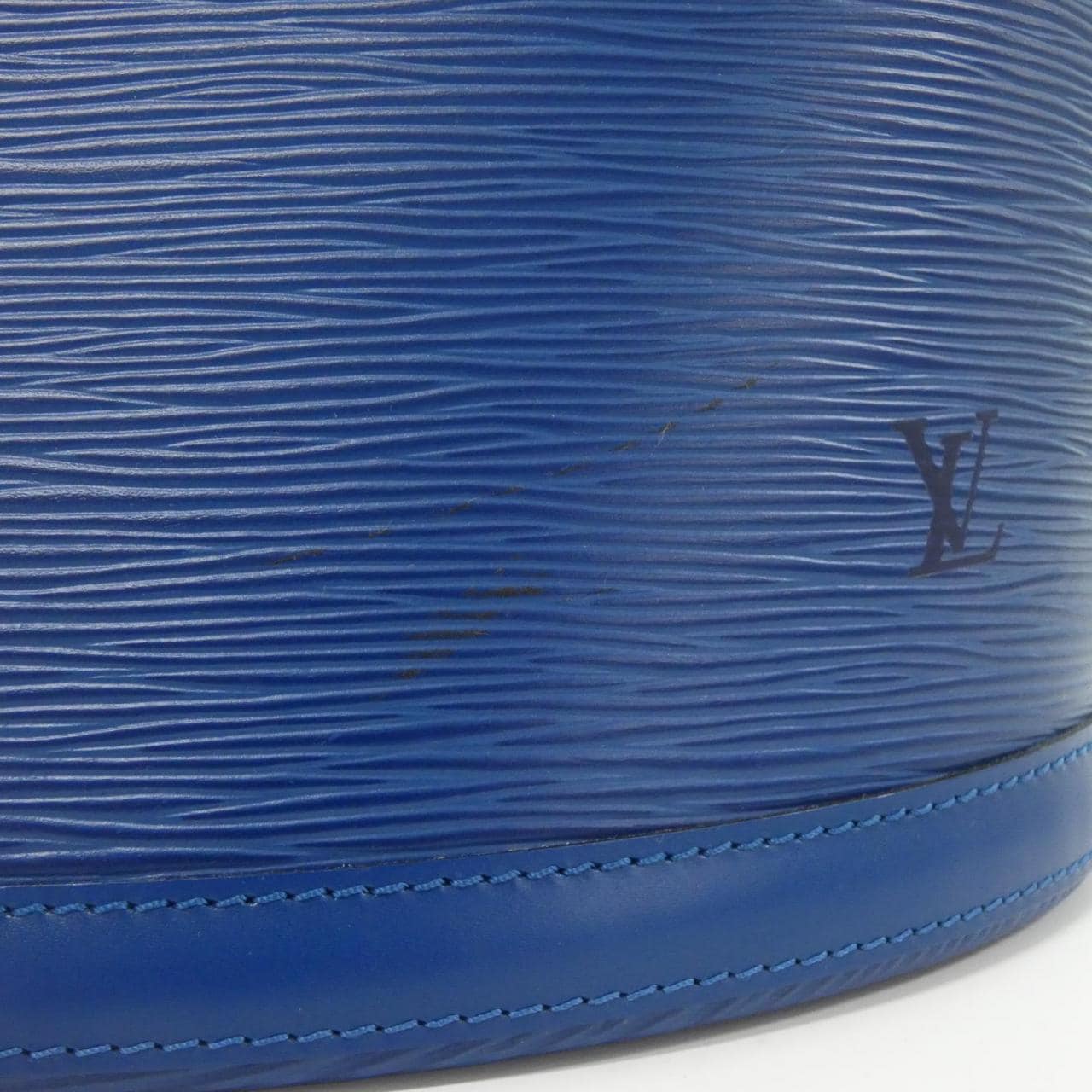 LOUIS VUITTON Epi Cluny M52255 单肩包
